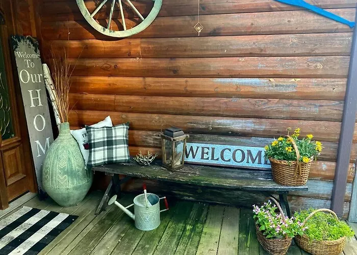 House Perfect For Family Of 10