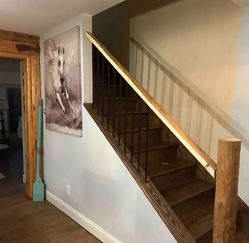 House Perfect For Family Of 10 *