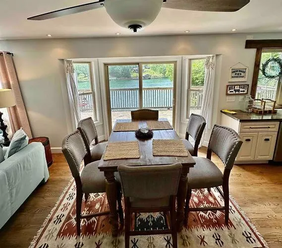 House Perfect For Family Of 10 * Putnam