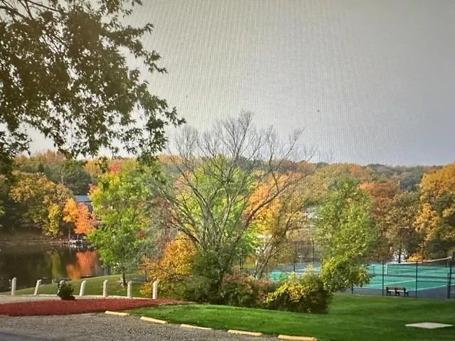 House Perfect For Family Of 10 * Putnam